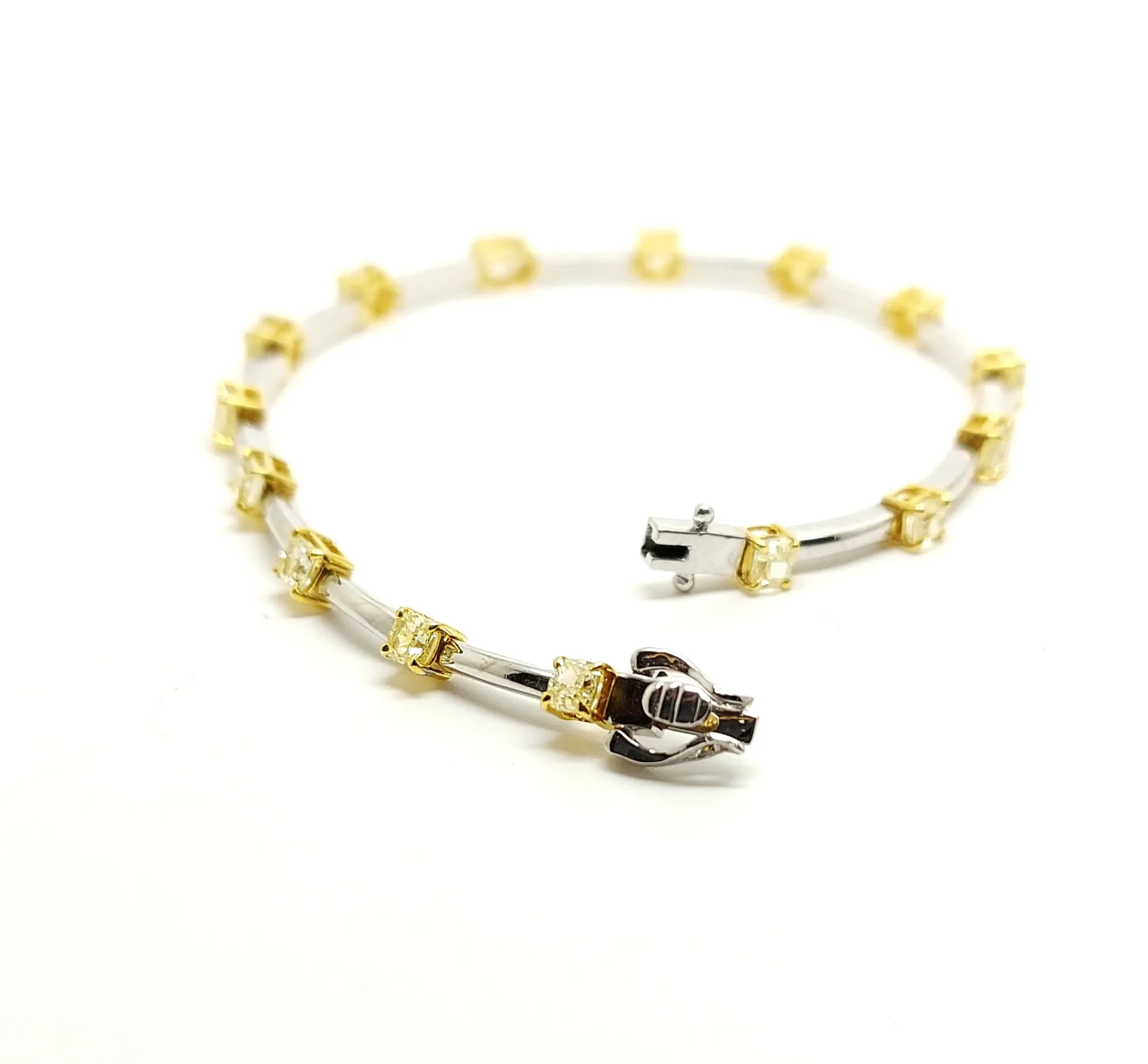 YELLOW DIAMOND STATION BRACELET IN YELLOW & WHITE GOLD AD NO. 2372